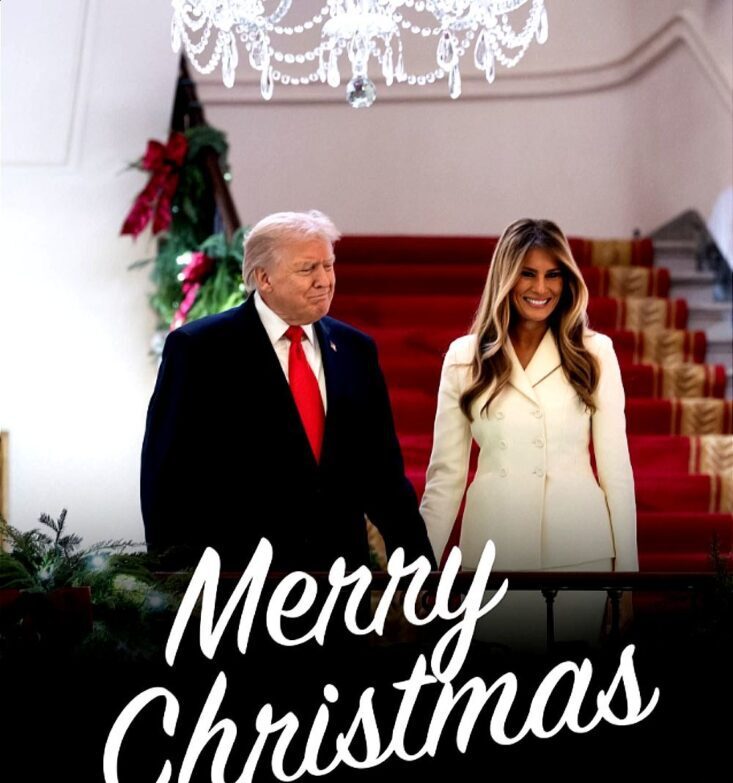 A Christmas Greeting from the White House! Američki predsjednik Donald J. Trump i Prva dama SAD-a Melania Trump poslali su božićnu poruku: Svakom Amerikancu i svima koji slave širom svijeta želimo Sretan Božić!