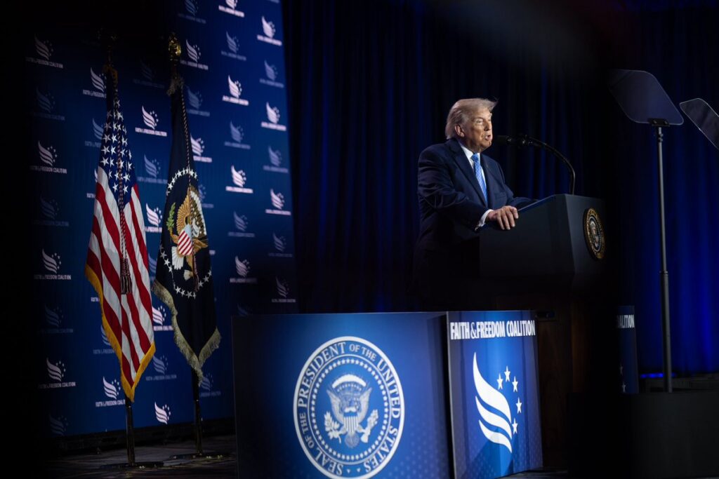 (VIDEO) President Trump Delivers Remarks at the Faith & Freedom Coalition’s 2026 Policy Conference!„Američka veličina oblikovana je ljudima vjere